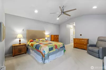 4126 214th Street SW #C, Mountlake Terrace, WA 98043 - Photo 10