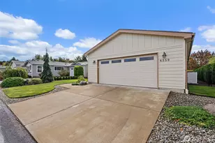 4259 Lakeview Ln SE, Lacey, WA 98503 - Photo 2