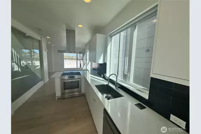 3737 S Dawson Street, Seattle, WA 98118 - Photo 6