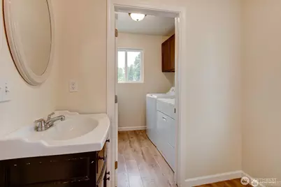 2618 30th Avenue E, Tacoma, WA 98443 - Photo 6