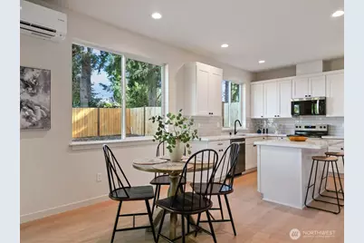 429 Legion Drive, Everett, WA 98201 - Photo 14