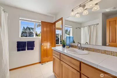 409 Wana Wana Place NE, Tacoma, WA 98422 - Photo 30