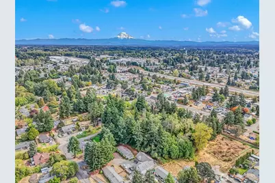 814 105th Street S, Tacoma, WA 98444 - Photo 38