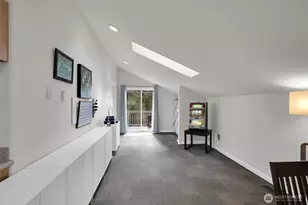 814 105th St S, Tacoma, WA 98444 - Photo 32