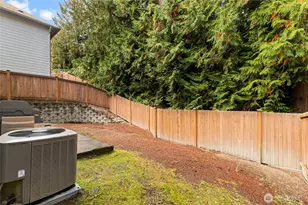 15826 Meridian Ave S, Bothell, WA 98012 - Photo 38