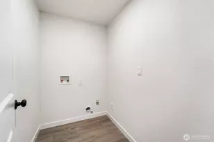 604 213th St SW, Bothell, WA 98021 - Photo 24