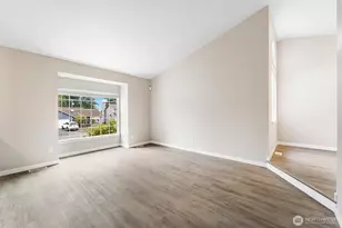 604 213th St SW, Bothell, WA 98021 - Photo 8