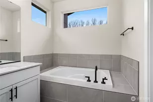 4279 Aberdeen Wy NE, Renton, WA 98056 - Photo 24