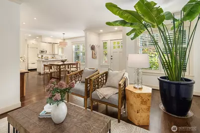 3449 Magnolia Boulevard W, Seattle, WA 98199 - Photo 10