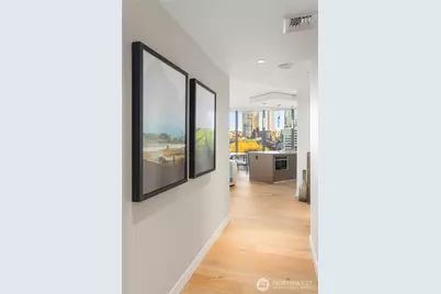 2510 6th Avenue #402, Seattle, WA 98121 - Photo 6