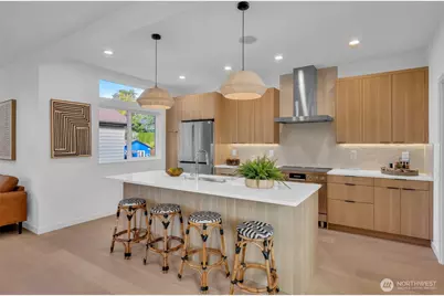 5642 49th Avenue SW, Seattle, WA 98136 - Photo 8