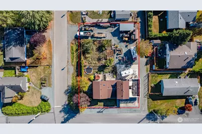 1607 B Avenue, Anacortes, WA 98221 - Photo 2