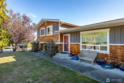 1607 B Avenue, Anacortes, WA 98221 - Photo 4