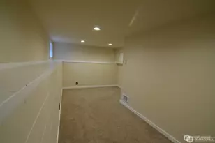 1409 NW 65th St, Seattle, WA 98117 - Photo 14