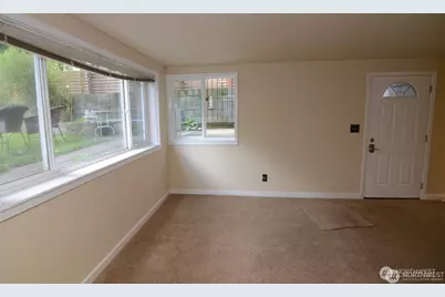 1409 NW 65th Street #3, Seattle, WA 98117 - Photo 6