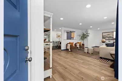 5018 130th Place NE, Marysville, WA 98271 - Photo 2