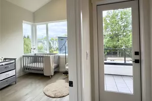 6945 42nd Ave S, Seattle, WA 98118 - Photo 8