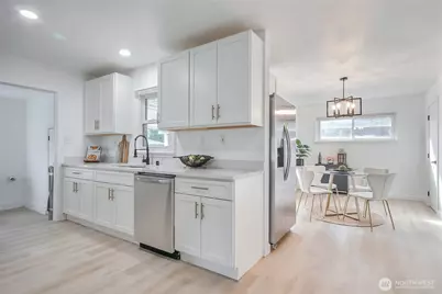 302 S 76th Street, Tacoma, WA 98408 - Photo 10