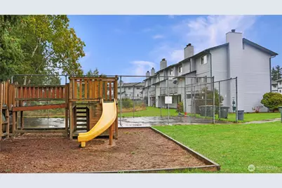 8823 Holly Drive #H103, Everett, WA 98208 - Photo 14