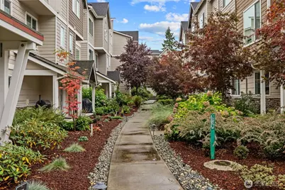 12925 3rd Avenue SE #D3, Everett, WA 98208 - Photo 1