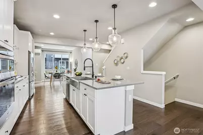 610 237th Place SE #B, Bothell, WA 98021 - Photo 6