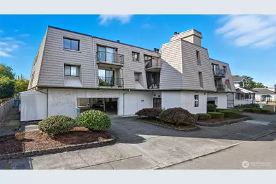 437 Williams Avenue N #201, Renton, WA 98057 - Photo 2