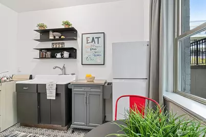 7 Harrison Street #26, Seattle, WA 98109 - Photo 14
