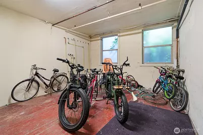 7 Harrison Street #26, Seattle, WA 98109 - Photo 28