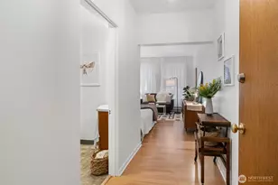 7 Harrison St, Seattle, WA 98109 - Photo 4