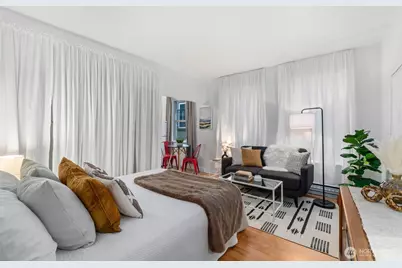 7 Harrison Street #26, Seattle, WA 98109 - Photo 8