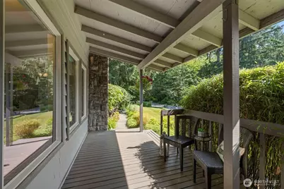 19555 170th Avenue NE, Woodinville, WA 98072 - Photo 2