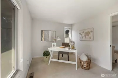 19555 170th Avenue NE, Woodinville, WA 98072 - Photo 10