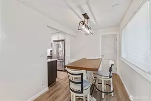 11005 Crestwood Dr S, Seattle, WA 98178 - Photo 14