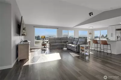 25701 E E 99th Avenue E, Graham, WA 98338 - Photo 4