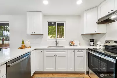 2210 E Timberlake West Drive, Shelton, WA 98584 - Photo 10