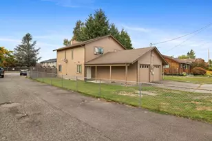 8030 47th Ave NE, Marysville, WA 98270 - Photo 32