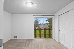 8030 47th Ave NE, Marysville, WA 98270 - Photo 16