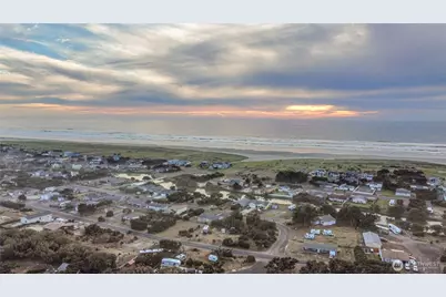 35302 I Place, Ocean Park, WA 98640 - Photo 38