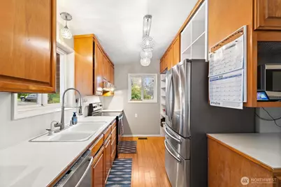 18308 SE 145th Street, Renton, WA 98059 - Photo 6