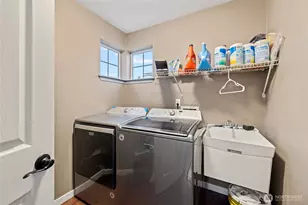 308 N 23rd St, Mount Vernon, WA 98273 - Photo 20