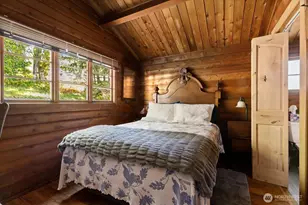 898 E Meadowood Ln, Freeland, WA 98249 - Photo 26