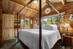 898 E Meadowood Ln, Freeland, WA 98249 - Photo 22