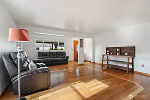 1720 Jefferson St, Shelton, WA 98584 - Photo 6