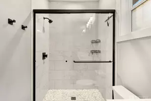 13005 NE 73rd St, Kirkland, WA 98033 - Photo 18