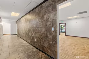 1207 N 152nd St, Shoreline, WA 98133 - Photo 12