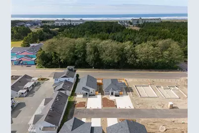 121 7th Street SW, Long Beach, WA 98631 - Photo 8