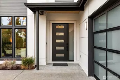 13113 NE 104th Street, Kirkland, WA 98033 - Photo 2