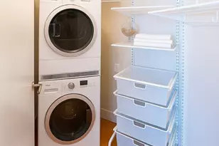 737 Olive Way, Seattle, WA 98101 - Photo 20