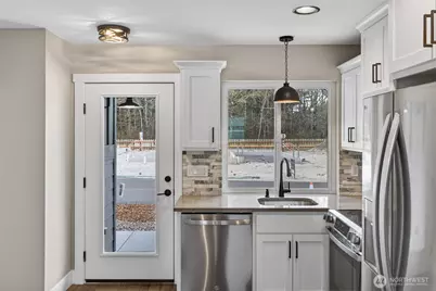 109 7th Street SW, Long Beach, WA 98631 - Photo 6