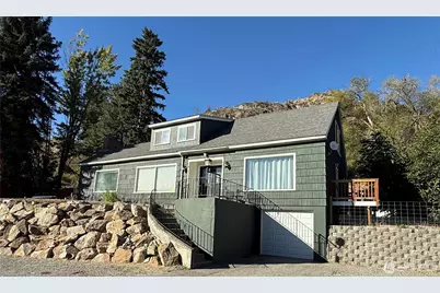 132 Montvu Drive, Omak, WA 98841 - Photo 2